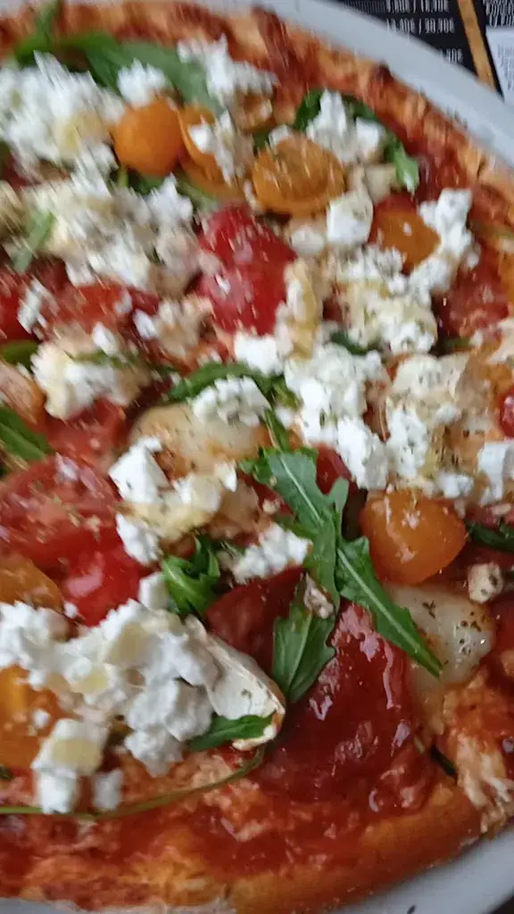 Bella Ciao_Montgermont_slider_image_2