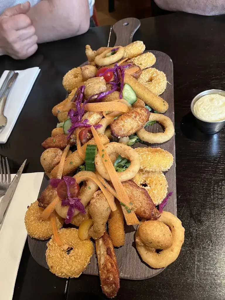 Angelique METROT _Restaurant, grillades feu de bois La Smala_Saint-Grégoire_review