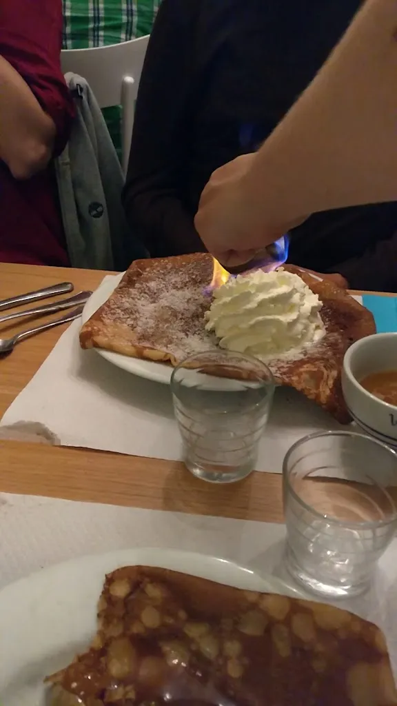 CRÊPERIE DES HALLES_Tréguier_slider_image_2