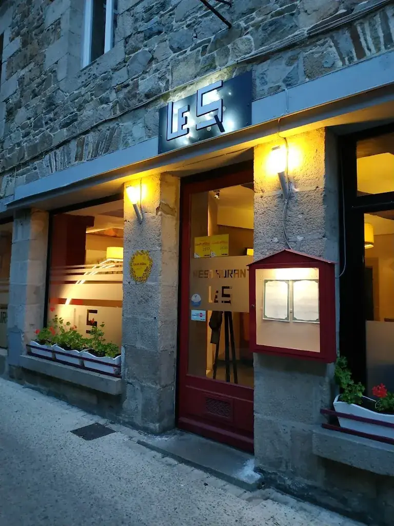 Le 5_Tréguier_slider_image_1