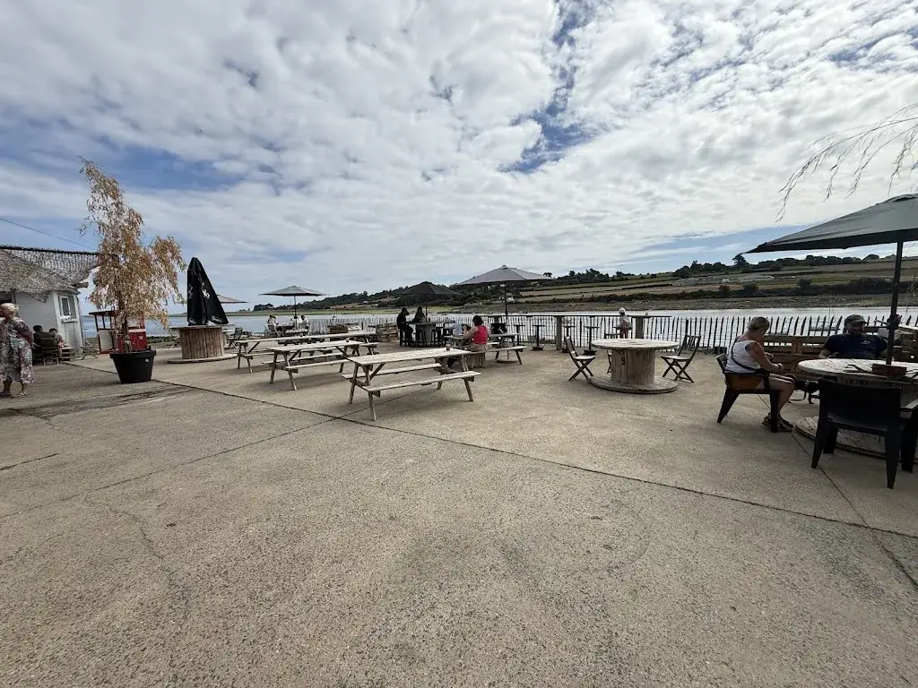 Romain Gateau_La cabane a huîtres_Plouguiel_review