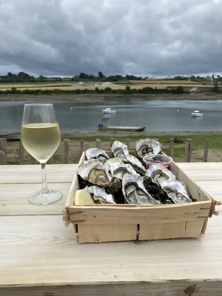 La cabane a huîtres_Plouguiel_slider_image_2