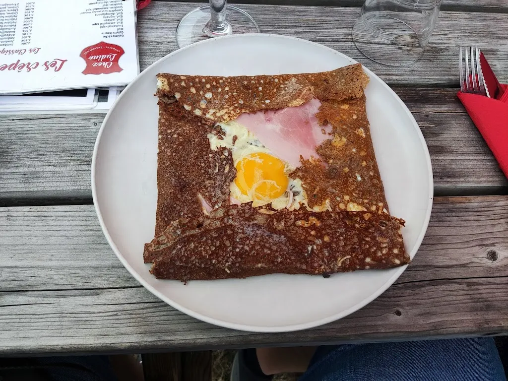 Julien Fontbonne_Crêperie Restaurant - Chez Ludine_Monterblanc_recensione