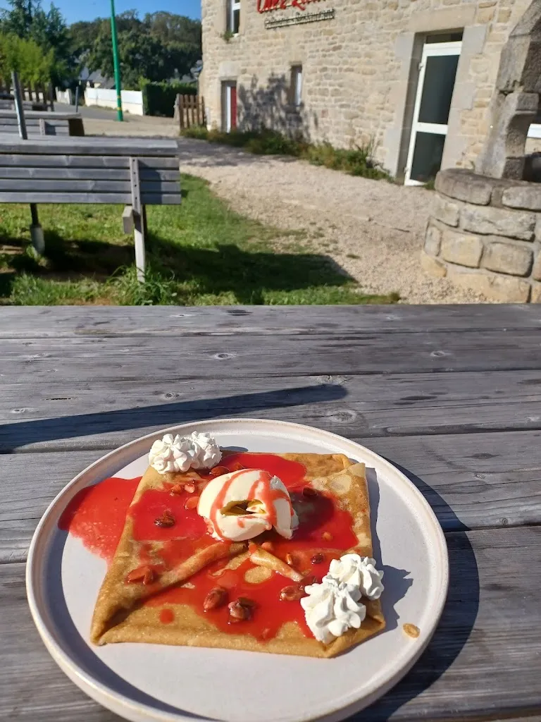 Crêperie Restaurant - Chez Ludine_Monterblanc_slider_image_2