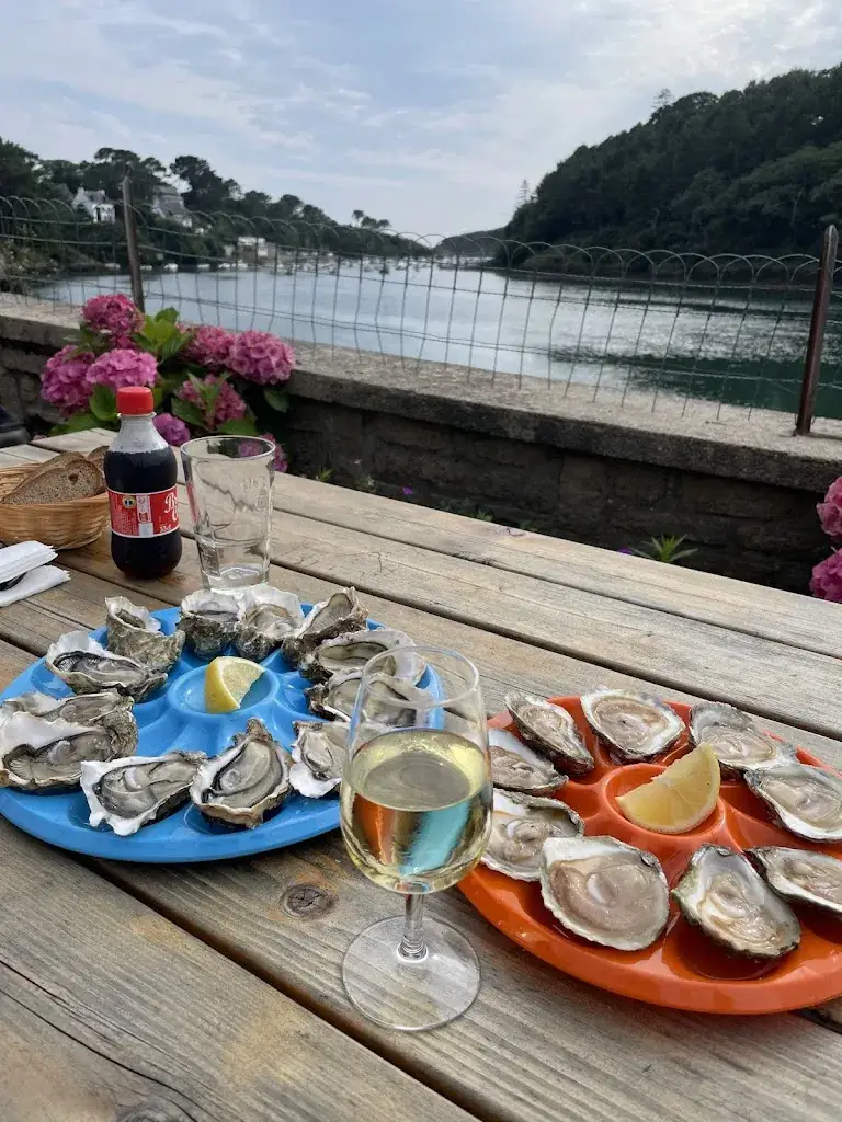 Vaida Mikliusiene_Huitres Morvan 🦪🐚_Moëlan-sur-Mer_review