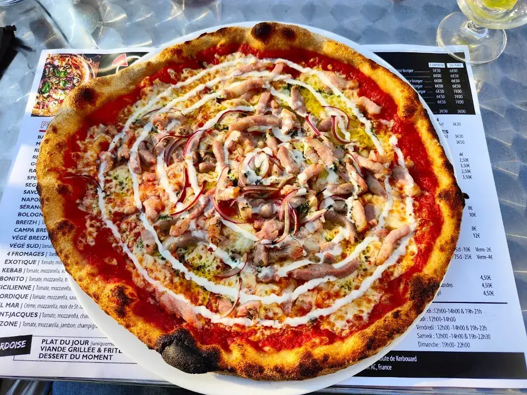 Gaël PVT_Pizzeria Les Chas Du_Moustoir-Ac_review