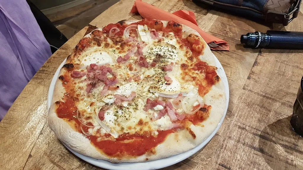 Le Detour_Évellys_slider_image_2