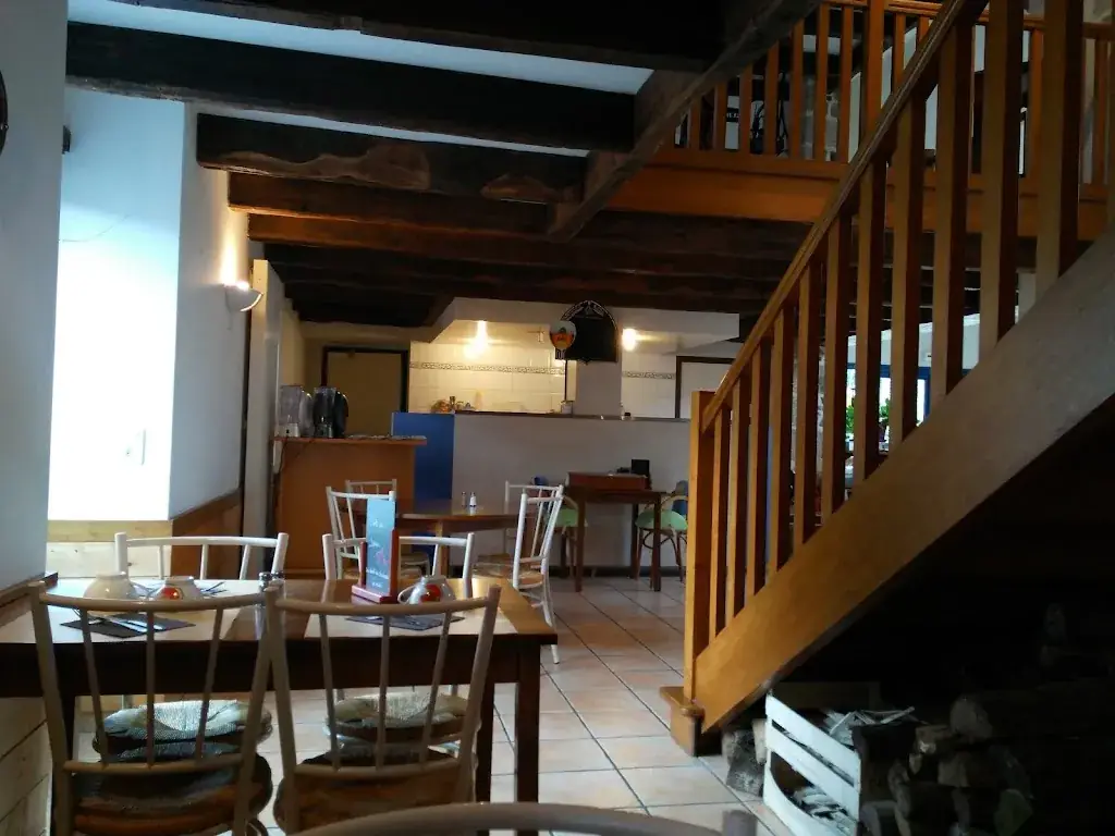 Restaurant Crêperie La Grange À Blé_Évellys_slider_image_1