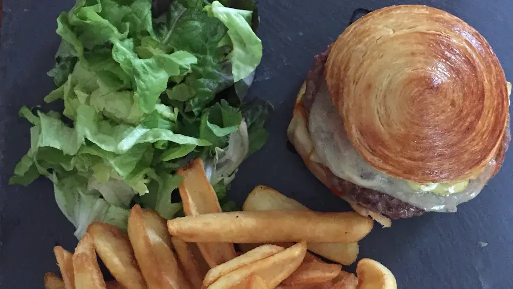 Restaurant Crêperie La Grange À Blé_Évellys_slider_image_2