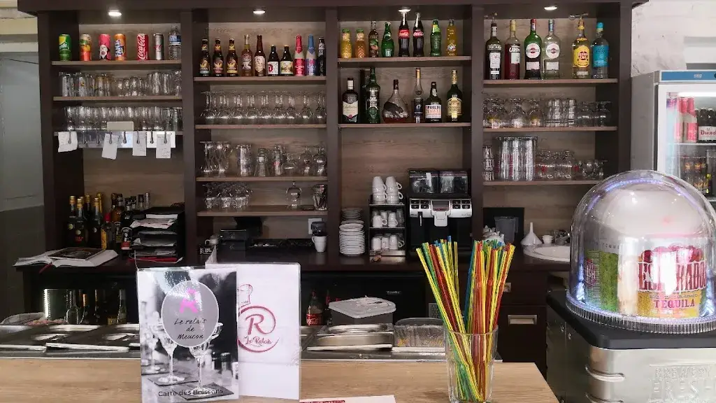 Le Relais de Meucon restaurant in Meucon