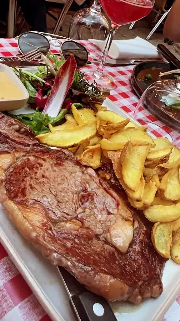 Restaurant Chez La Mère 6 Sous_Vannes_slider_image_2