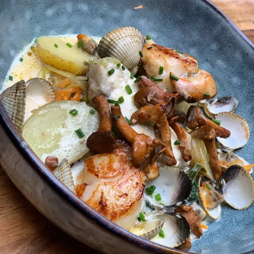 Restaurant Chez La Mère 6 Sous_Vannes_slider_image_3