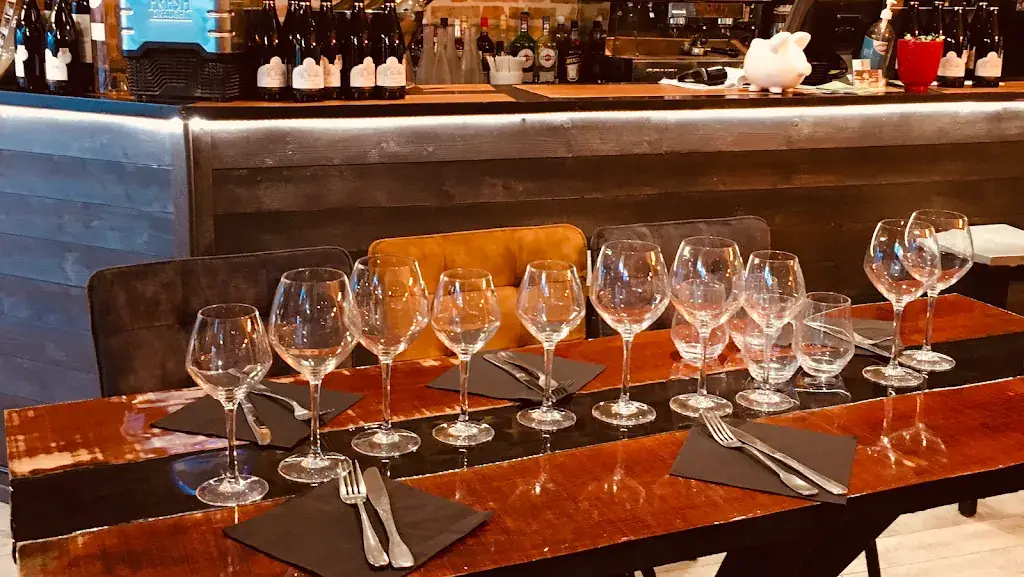 Les P'tites Canailles Restaurant in Mordelles