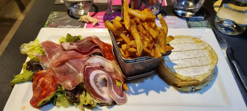 Quentin Breizh_L INSTANT..._Mordelles_review