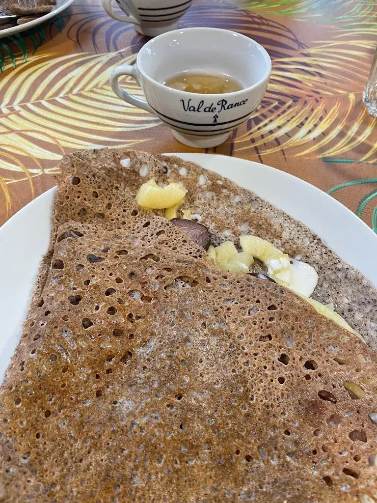 MistandMoonlight_La Creperie Du Roc'h_Nostang_review