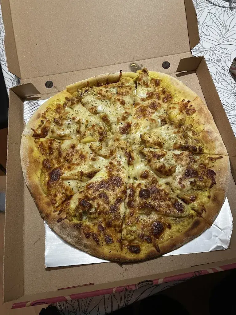 Menü_Chez Cândido Pizza_Orgères_Bild_8