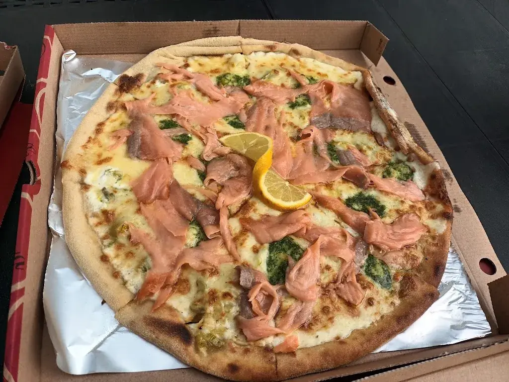 Chez Cândido Pizza_Orgères_slider_image_1