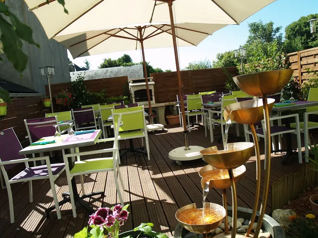 la cucina restaurant in Noyal-Pontivy