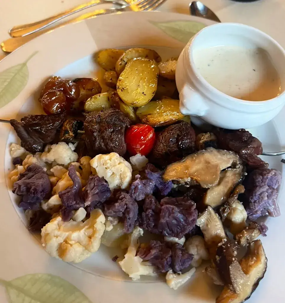 Amanda Amador-Prache_Restaurant Les Forges de Paimpont_Plélan-le-Grand_review