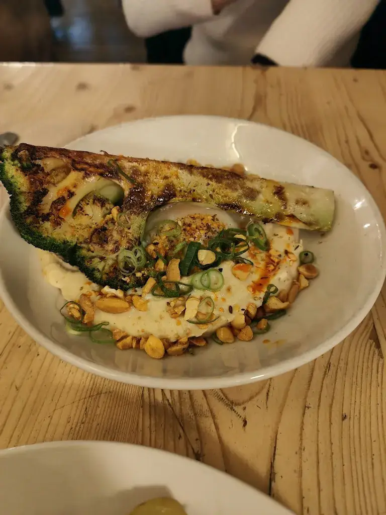 ARSENE Montreuil_Montreuil_slider_image_3