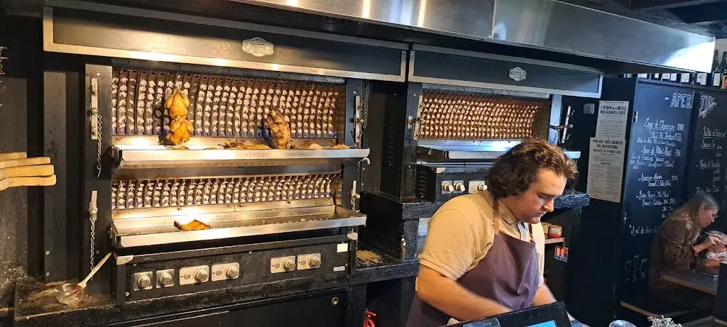 Froggy's Tavern_Montreuil-sur-Mer_slider_image_3