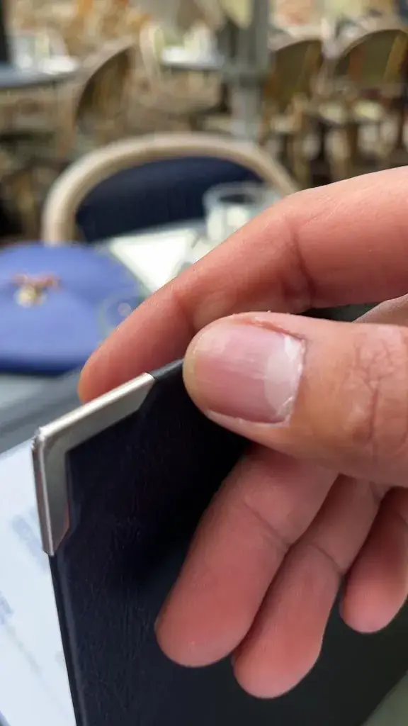 Limber “Limbeau” Pasillas_L'Amourette_Montreuil_review