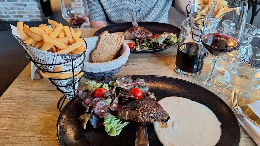 Samantha Faulkner_AUX TEMPS D'EM - Maître Restaurateur de France_Montreuil-sur-Mer_reseña