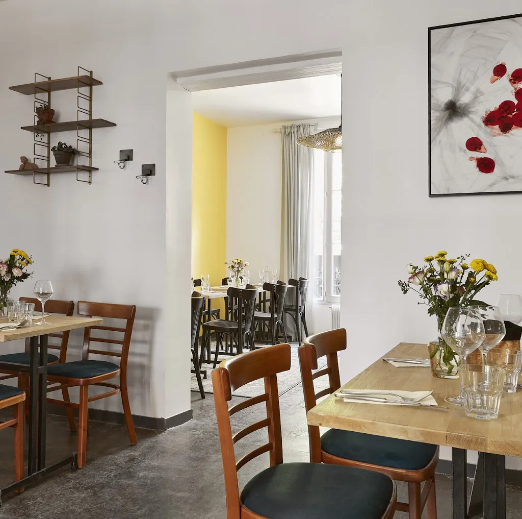 Isolé - restaurant montreuil Restaurant in Montreuil