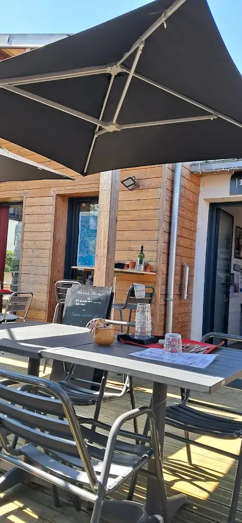 P44_Les Cabanes de Port-Ma_Névez_review