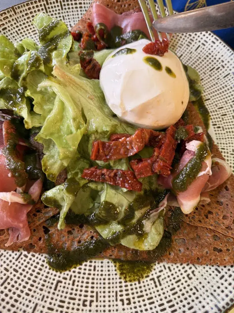 Doranne Lim_La Châtaigneraie_Névez_review