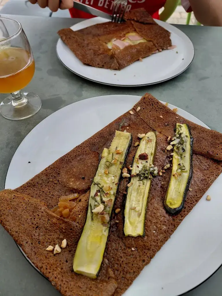 Gwena Elle35_Le Petit Marché_Névez_review