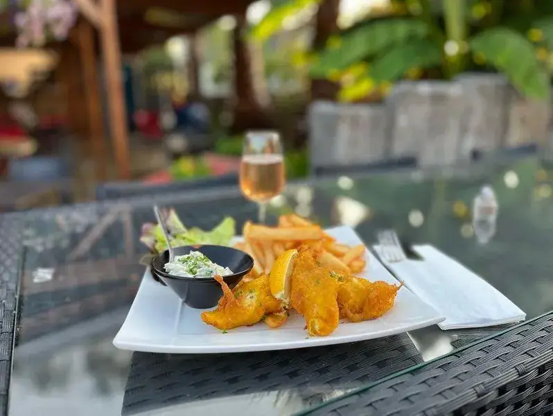 La table de Nêz_Névez_slider_image_2