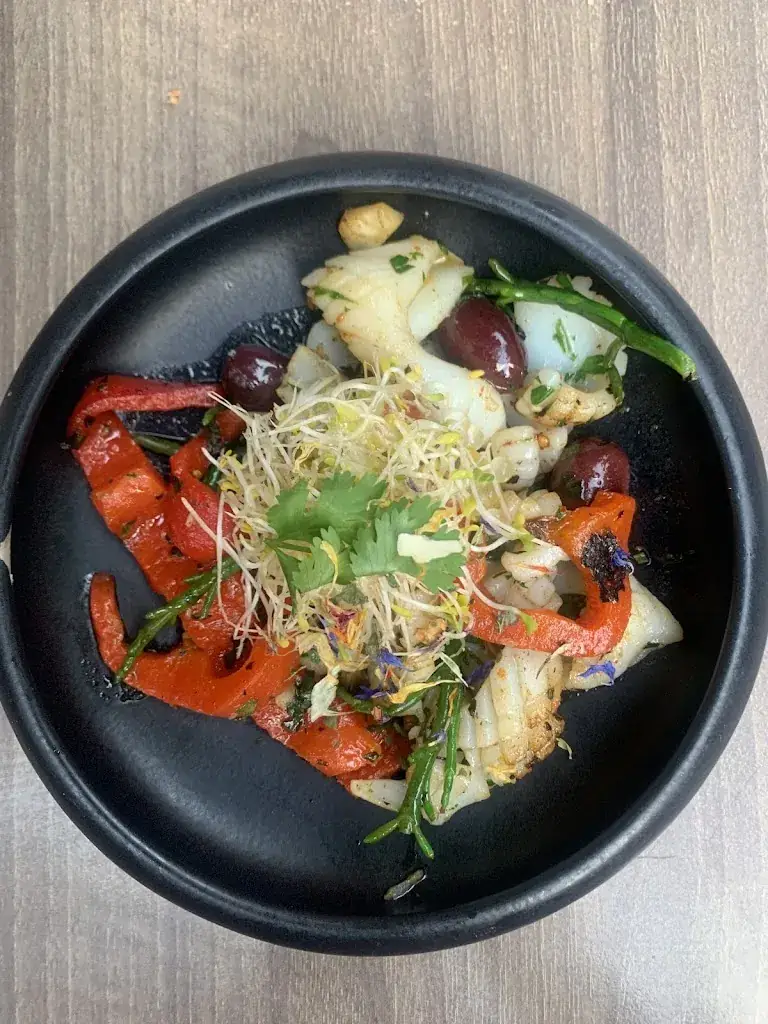 Adrien Weibgen_La CaVe à Montreuil - Restaurant et cave à vins_Montreuil_review