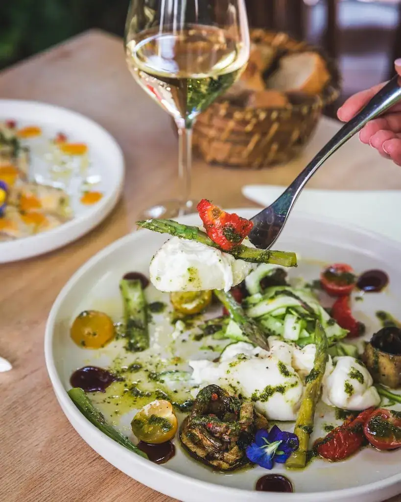 La CaVe à Montreuil - Restaurant et cave à vins_Montreuil_slider_image_3