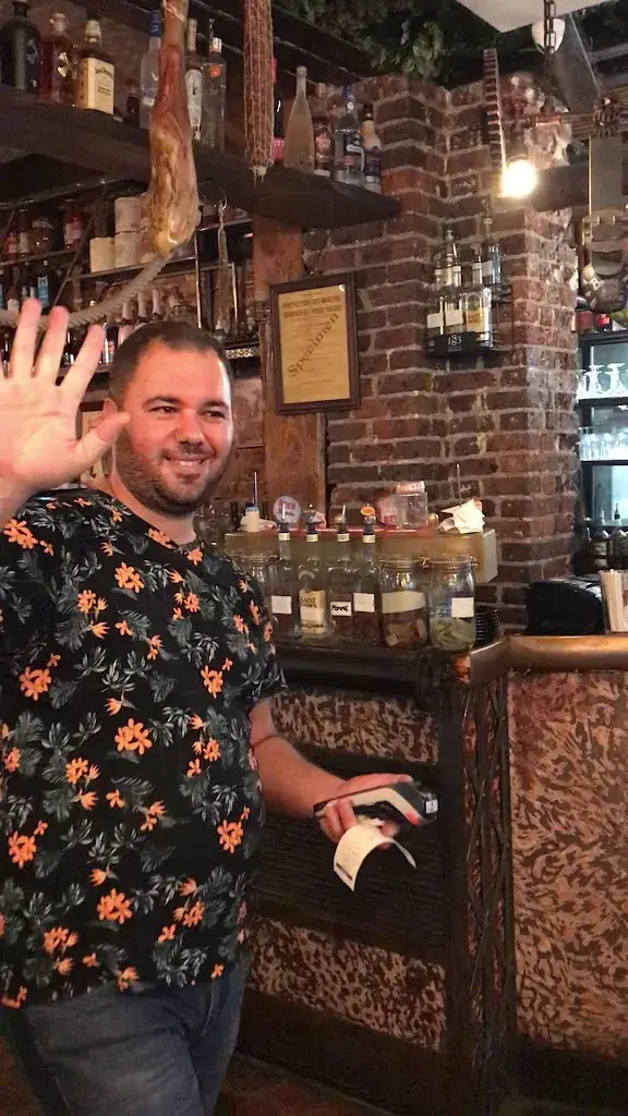 Le Patio_Montreuil_slider_image_2