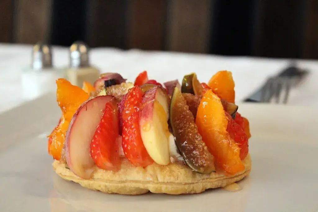 Le Rue Parmentier_Montreuil_slider_image_2