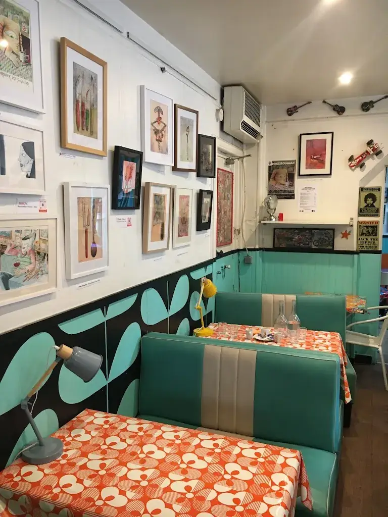 Le Mange Disc_Montreuil_slider_image_3