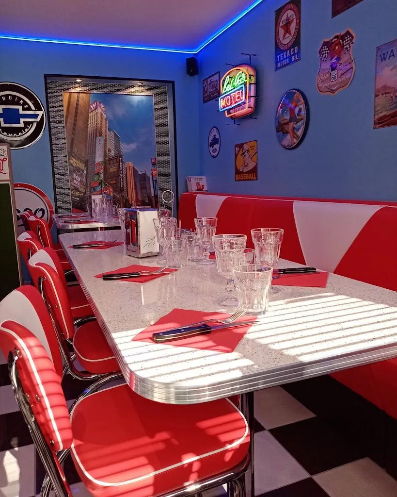 Le Fifties restaurant in Paimpol