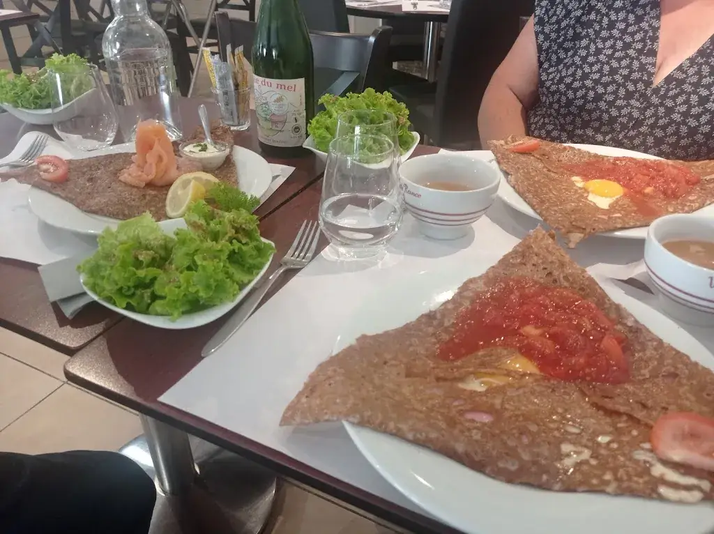 Menu_Crêperie La Table Saint Eloi_Montauban-de-Bretagne_image_2