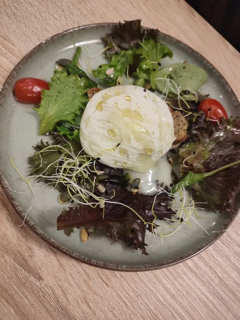 Marion F_Le Sampa_Montauban_review