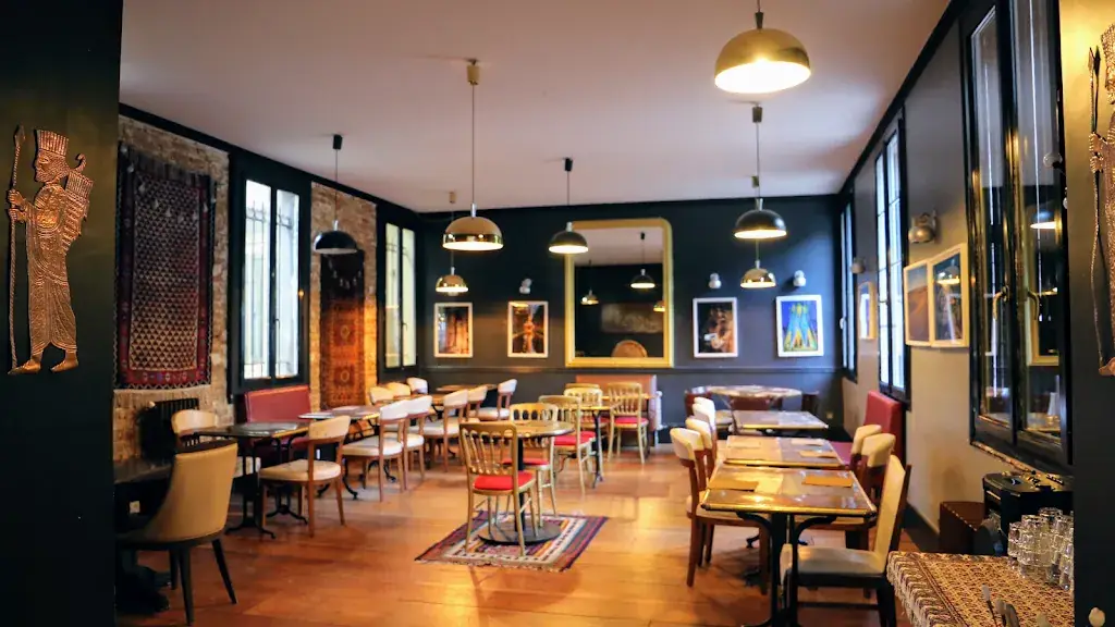 Le Plateau des Mille Vaches_Montreuil_slider_image_1