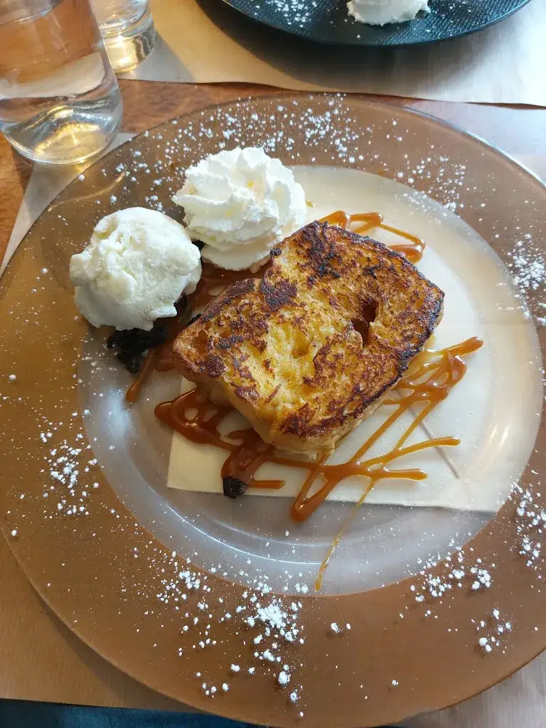 Marie-Laure buffet_Le Crocodile_Pacé_recensione