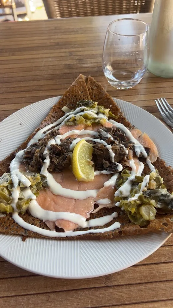 Aïnhoa Le Breton_La Crêpe Enchan’Thé_Pacé_review