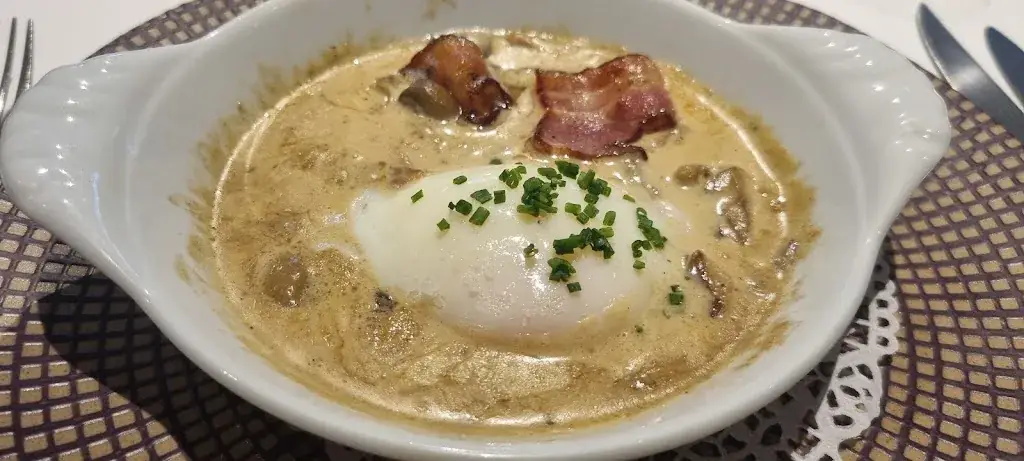 Gurvan K_La Griotte...Restaurant_Pacé_review