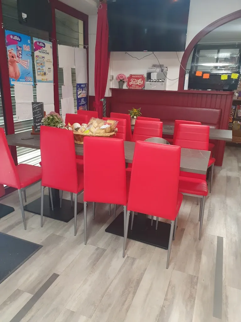 Chez Manuela_Pléchâtel_slider_image_1