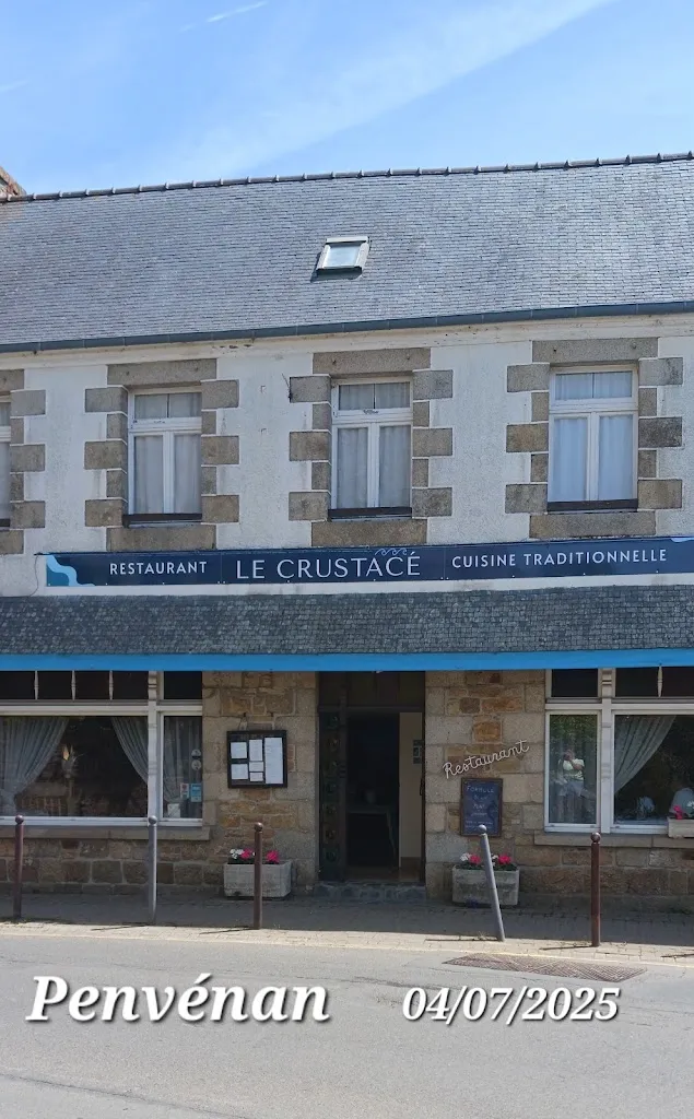 Denise Callet_Le Crustacé_Penvénan_review