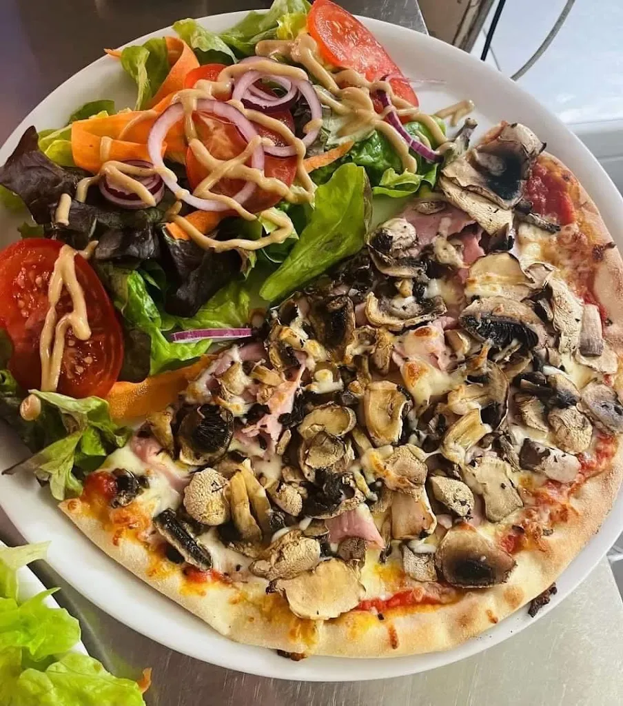 Restaurant L’instant Pizzeria_Plaintel_slider_image_2