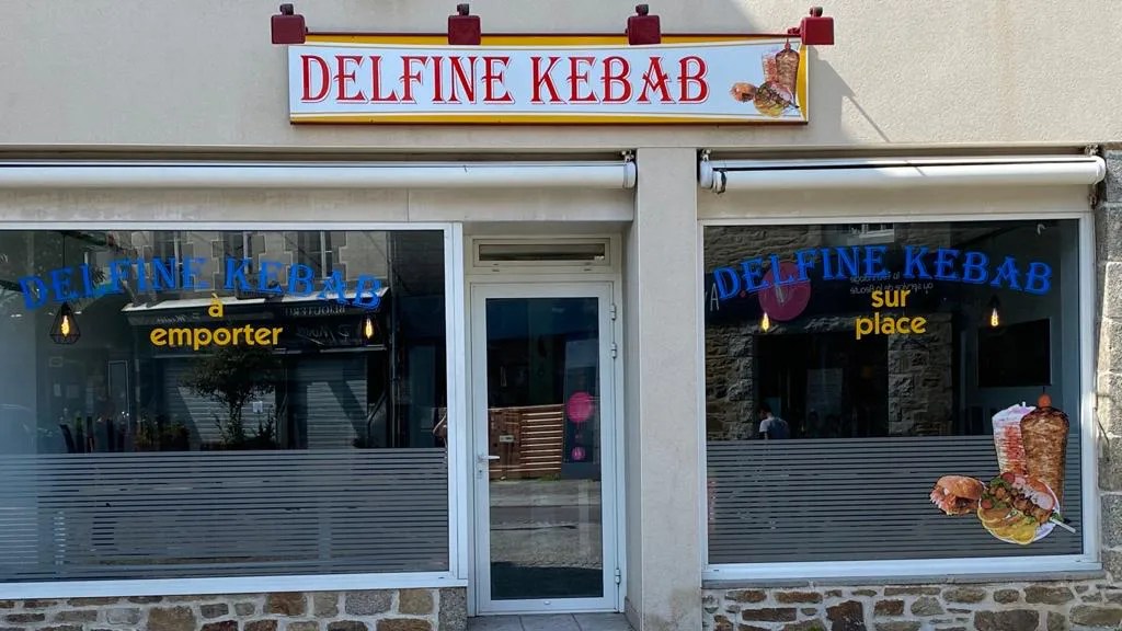 Delfine kebab restaurant in Plaintel