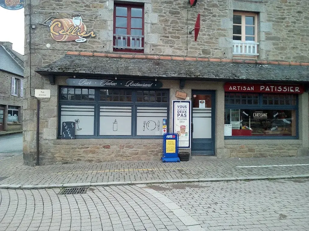 Le Cellier restaurant in Plédéliac
