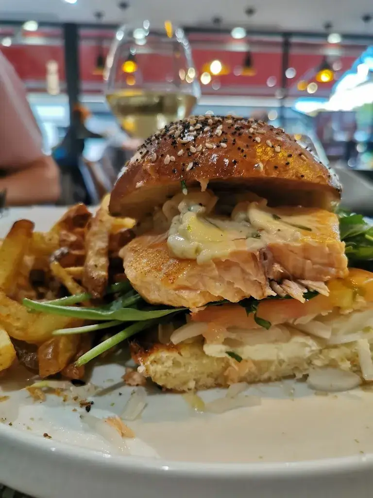 Christèle Kremp-Voinova_Brasserie du Théâtre_Bourg-en-Bresse_avis